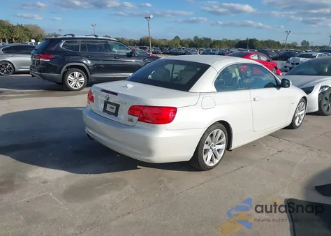 2013 BMW 328I z USA, uszkodzony, nr VIN WBADW3C55DJ526582